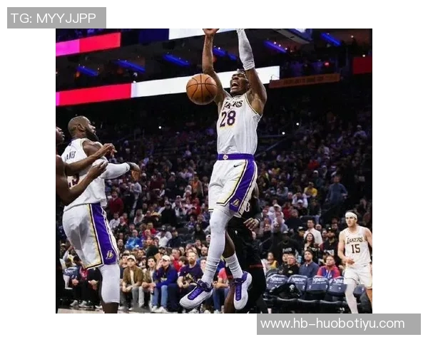 詹姆斯昨日比赛遭遇帽子戏法创下单场被盖最多纪录